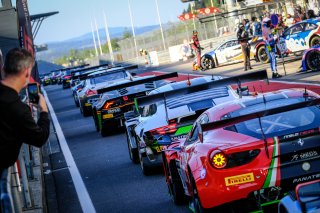 Paid Test Session, Pitlane
