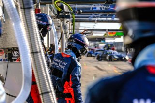 Paid Test Session, Pitlane
