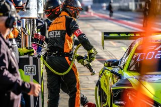 Paid Test Session, Pitlane
