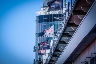 Paddock, Paid Test Session
