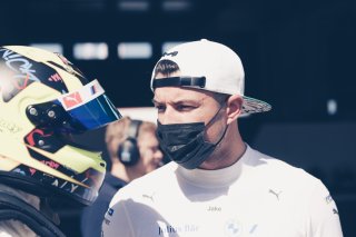 Paid Test Session 2, Pitlane
