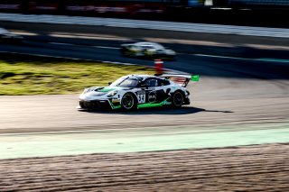 #54 Dinamic Motorsport ITA Porsche 911 GT3-R (991.II) Matteo Cairoli ITA Klaus Bachler DEU Christian Engelhart DEU Pro Cup, Free Practice
