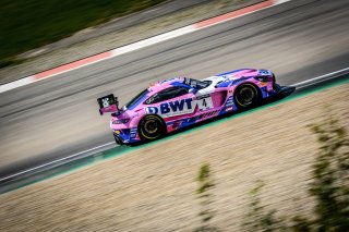#4 HRT DEU Mercedes-AMG GT3 Maro Engel DEU Luca Stolz DEU Nico Bastian DEU Pro Cup, Pre-Qualifying
