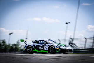 #54 Dinamic Motorsport ITA Porsche 911 GT3-R (991.II) Matteo Cairoli ITA Klaus Bachler DEU Christian Engelhart DEU Pro Cup, Pre-Qualifying

