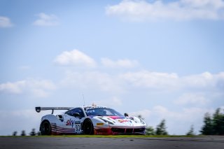#93 SKY - Tempesta Racing GBR Ferrari 488 GT3 Rino Mastronardi iTA Jonathan Hui HKG Chris Froggatt GBR Pro-Am Cup, Pre-Qualifying
