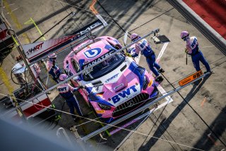Pitlane, Qualifying
