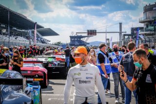 Gridwalk, Race
