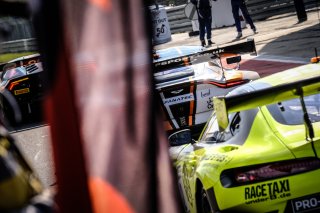 Pitlane, Race
