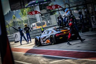 Pitlane, Race
