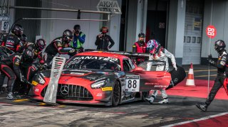Pitlane, Race

