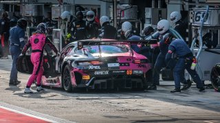 Pitlane, Race
