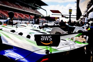 Paid Test Session 2, Pitlane
