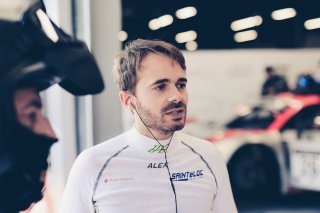 Paid Test Session 2, Pitlane
