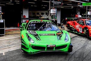 Paid Test Session 2, Pitlane
