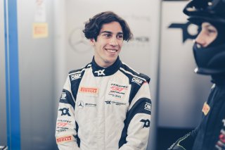 Paid Test Session 2, Pitlane
