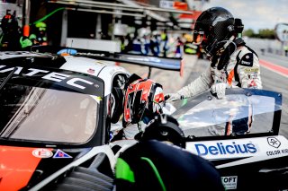 Paid Test Session 2, Pitlane
