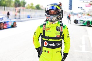 Paid Test Session 2, Pitlane
