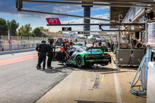 Paid Test Session 2, Pitlane
