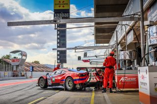 Paid Test Session 2, Pitlane
