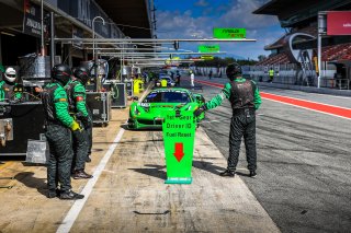 Paid Test Session 2, Pitlane
