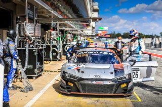 Paid Test Session 2, Pitlane

