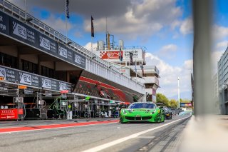 Paid Test Session 2, Pitlane
