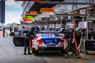 Paid Test Session 2, Pitlane
