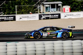 #77 Barwell Motorsport GBR Lamborghini Huracan GT3 Evo Henrique Chaves PRT Adrian Amstutz CHE Miguel Ramos PRT Pro-Am Cup, Bronze Test
