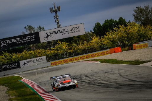#56 Dinamic Motorsport ITA Porsche 911 GT3-R (991.II) Andrea Rizzoli ITA Mikkel O. Pedersen DNK Romain Dumas FRA Pro Cup, Free Practice
 | SRO / Dirk Bogaerts Photography