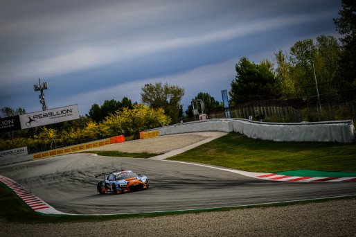 #30 Team WRT BEL Audi R8 LMS GT3 James Pull GBR Stuart Hall GBR Benjamin Goethe MCO Silver Cup, Free Practice
 | SRO / Dirk Bogaerts Photography
