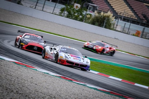 #93 SKY - Tempesta Racing GBR Ferrari 488 GT3 Rino Mastronardi iTA Jonathan Hui HKG Chris Froggatt GBR Pro-Am Cup, Free Practice
 | SRO / Dirk Bogaerts Photography