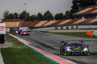 #77 Barwell Motorsport GBR Lamborghini Huracan GT3 Evo Henrique Chaves PRT Adrian Amstutz CHE Miguel Ramos PRT Pro-Am Cup, Free Practice

