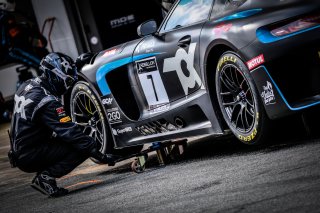 Pitlane, Pre-Qualifying
