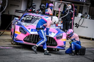 Pitlane, Pre-Qualifying
