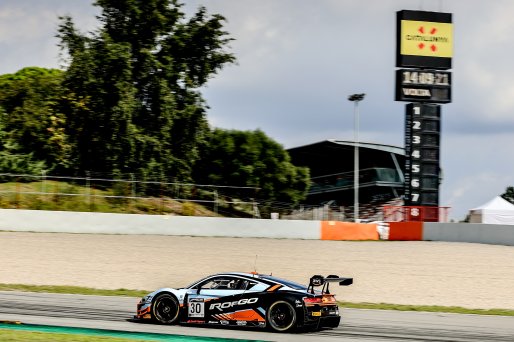 #30 Team WRT BEL Audi R8 LMS GT3 James Pull GBR Stuart Hall GBR Benjamin Goethe MCO Silver Cup, Pre-Qualifying
 | SRO / Patrick Hecq Photography