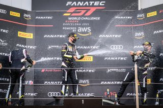 Podium, Race

