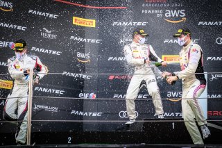 Podium, Race
