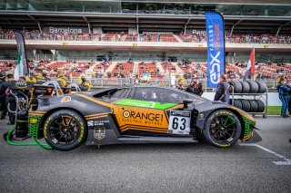 Gridwalk, Race
