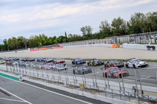 Gridwalk, Race

