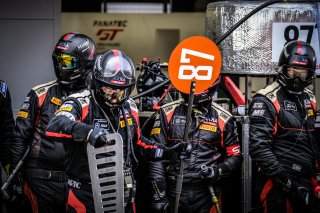 Pitlane, Race
