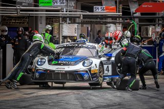 Pitlane, Race
