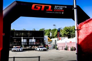 Paddock
