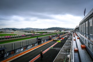 Pitlane
