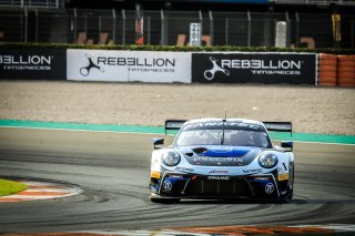 #54 Dinamic Motorsport ITA Porsche 911 GT3-R (991.II) Adrien De Leener BEL Christian Engelhart DEU Pro, Free Practice
