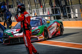 Pitlane, Pre-Qualifying
