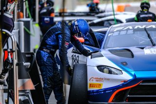 Pitlane, Pre-Qualifying
