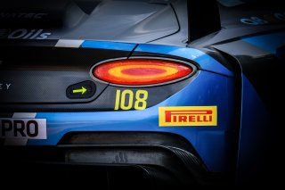 Pitlane, Pre-Qualifying
