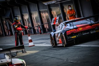 Pitlane, Pre-Qualifying
