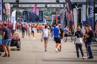 Paddock, Pre-Qualifying
