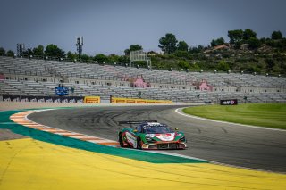#38 Jota GBR McLaren 720 S GT3 Ben Barnicoat GBR Oliver Wilkinson GBR Pro, Pre-Qualifying
